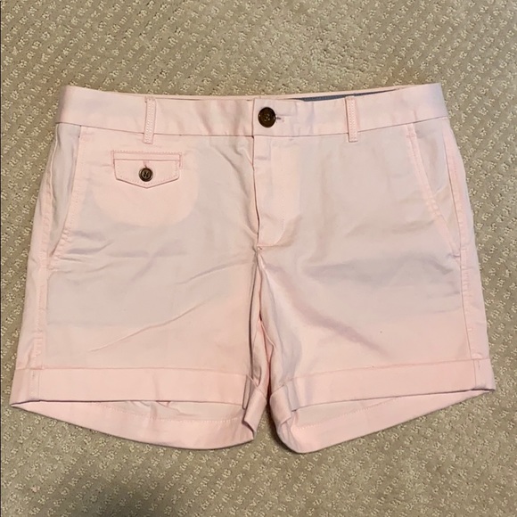 Light Pink Banana Republic Chino Shorts, Size 6 - Picture 1 of 3